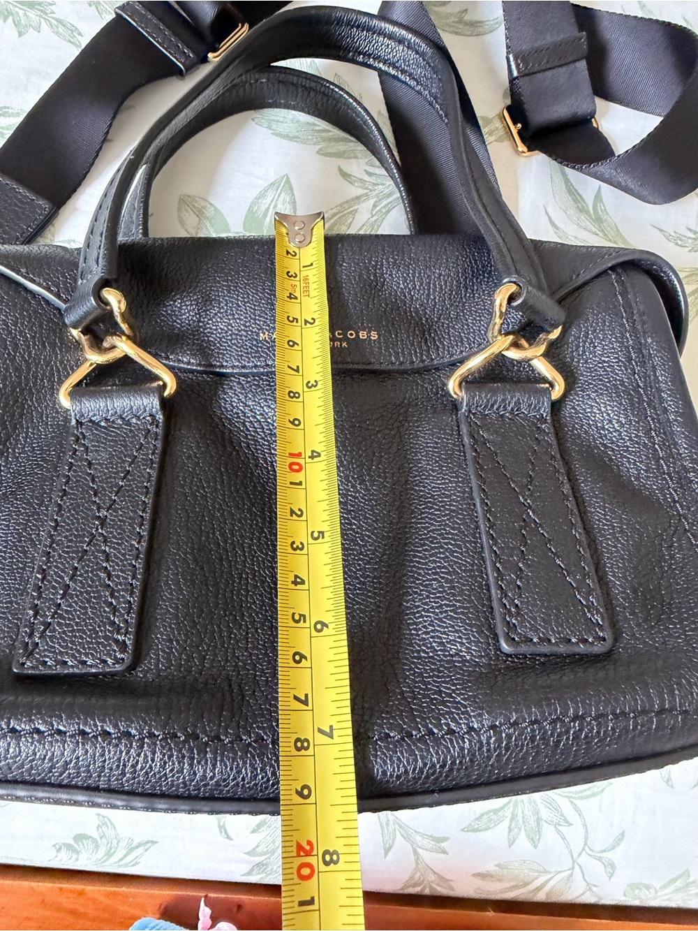 Marc Jacobs Black Pebbled Leather Wellington Satchel with Gold Hardware with COA - Picture 14 of 16